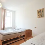 Vintage Apartment Clara- Zetkin- Park